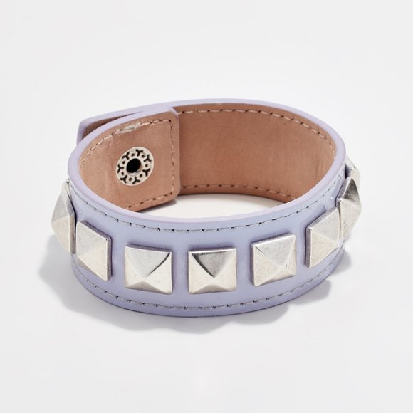 💜 RARE The Marc Jacobs Studded Leather Cuff 💜 - Picture 6 of 8